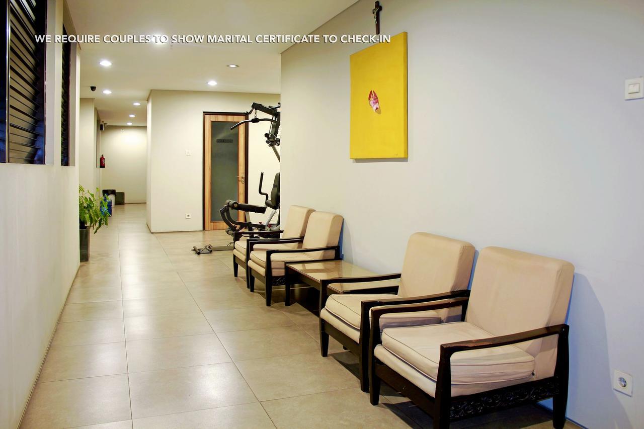 Zen Rooms Permata Karawaci Syariah Tangerang Exterior foto